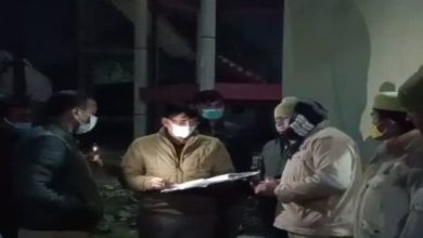 Photo of जेल में खेल ; वर्चस्व की लड़ाई में बंदी रक्षक और पीएसी जवान के बीच गोलीबारी