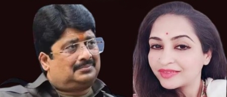 राजा भैया और जाहनवी सिंह एक-दूसरे को देखते हुए