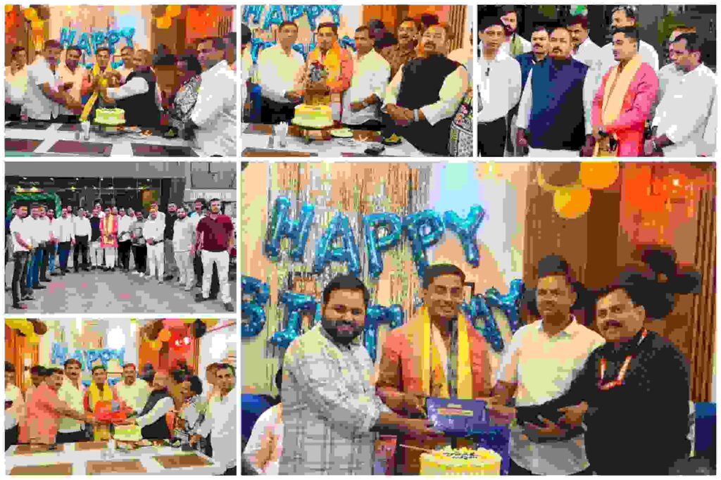 अभय तिवारी के जन्मदिन समारोह में आजमगढ़ के वरिष्ठ शिक्षाविद, पत्रकार और जनप्रतिनिधि शुभकामनाएं देते हुए, श्री साईं होटल में आयोजित कार्यक्रम की झलक।