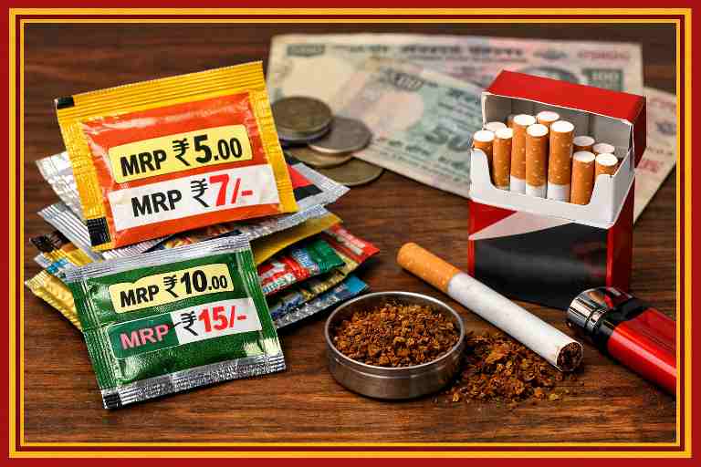 कामां बाजार में पुराने एमआरपी वाले गुटखा और सिगरेट तय कीमत से अधिक दाम पर बिकते हुए, उपभोक्ता अधिकार उल्लंघन का दृश्य